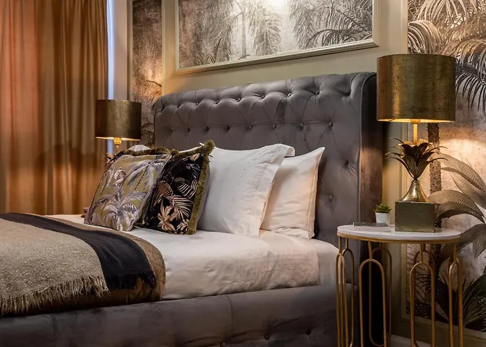 Nyaraló Holt - Bagheera's Den Bukarest