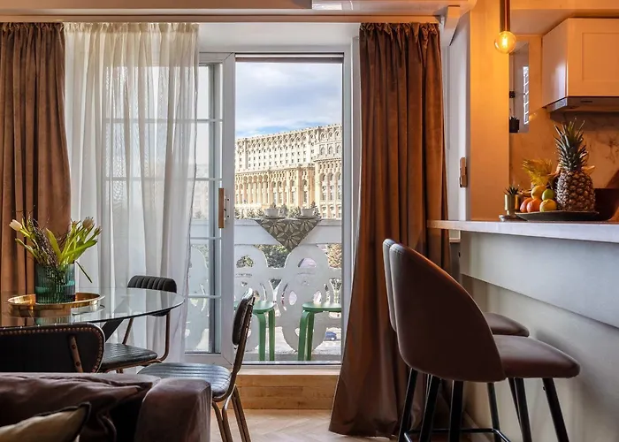 Holt - Bagheera's Den * Bukarest