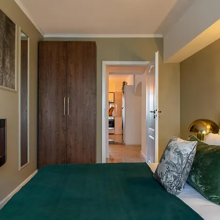 Holt - Bagheera's Den Ferienhaus