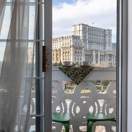 Holt - Bagheera's Den * Bucharest