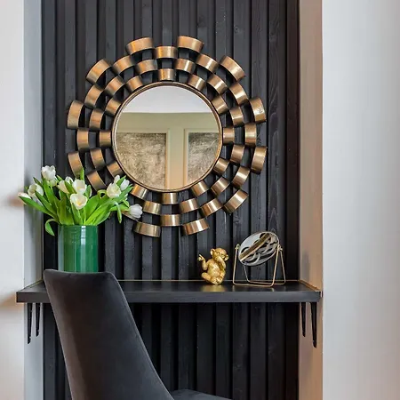 Case de vacanță Holt - Bagheera's Den Bucureşti